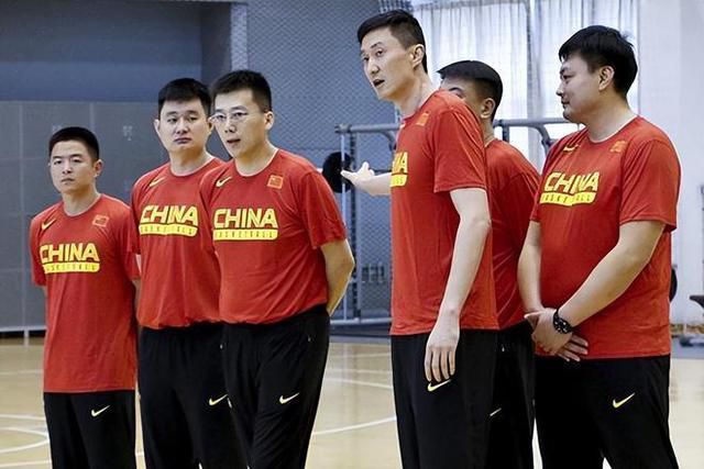 依依成人综合网